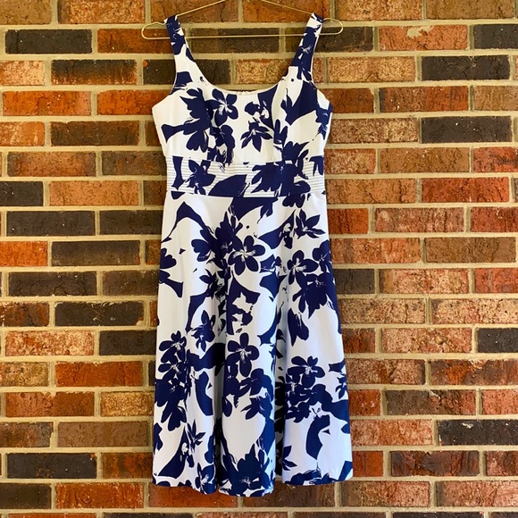 Donna Ricco navy and White Midi - Picture 3 of 13